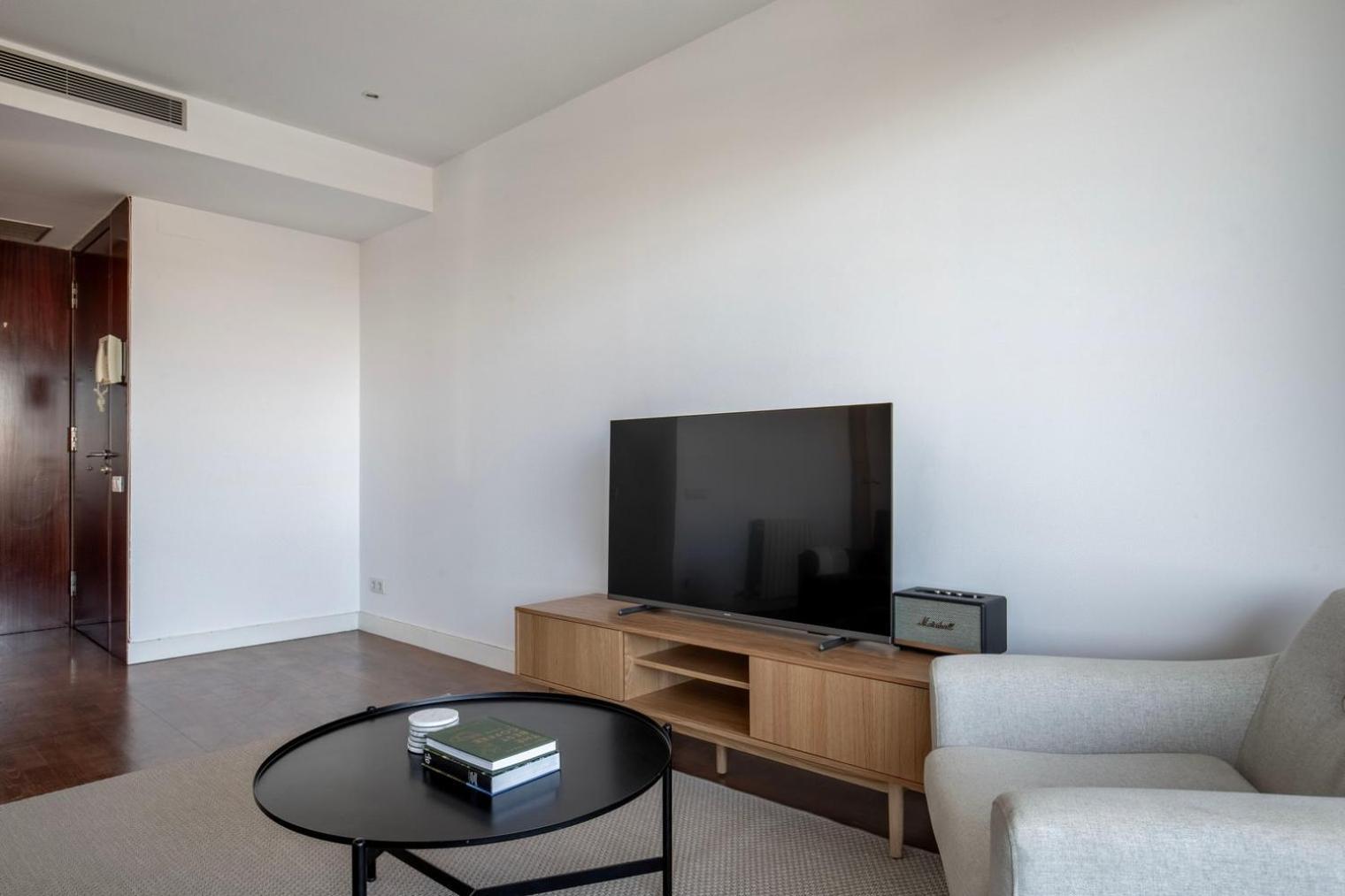 Blueground Galvany Fully Furnished Equipped Bcn-134 * Barcelona