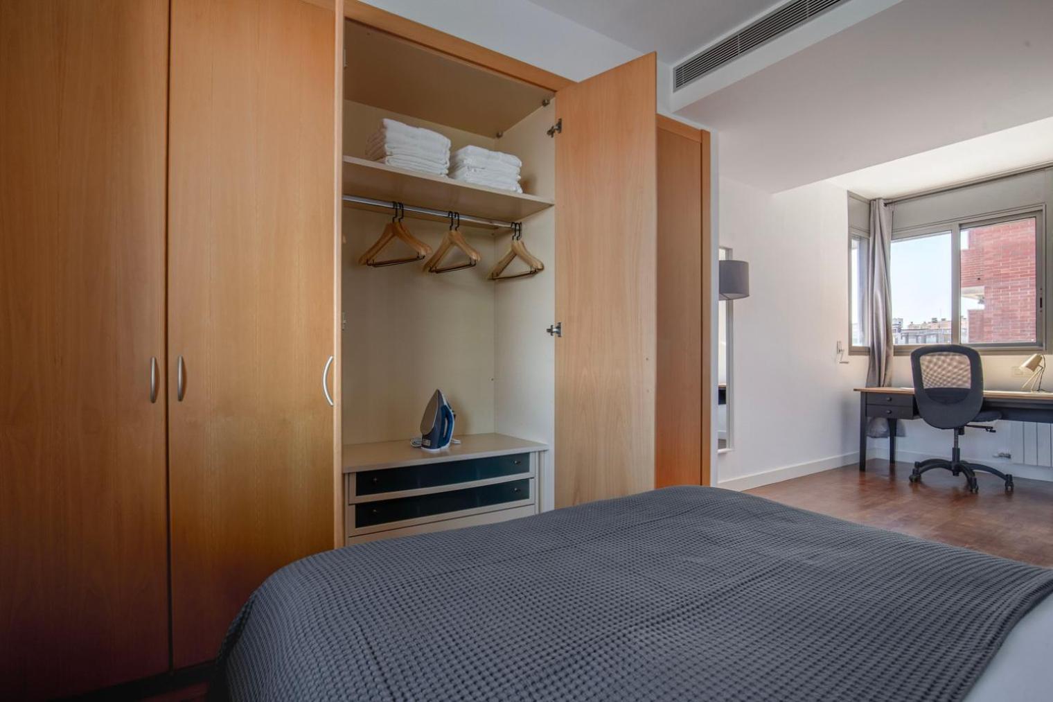 Blueground Galvany Fully Furnished Equipped Bcn-134 Apartment Barcelona