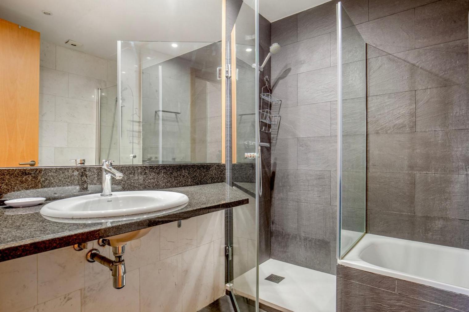 Leilighet Blueground Galvany Fully Furnished Equipped Bcn-134 *